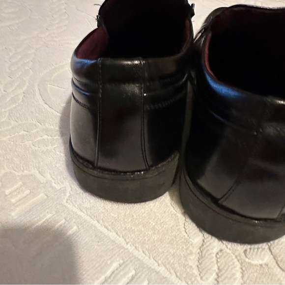 Men's Black Leather Loafers by Freeman Size 10 - Picture 3 of 9